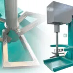 Hydraulic lift butterfly mixer