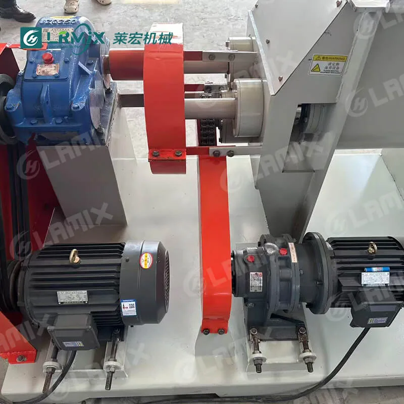 100L screw extruder kneader mechanical seal motor reducer transmission component - real-life close-up, high-definition view of precision gears and seal interface.